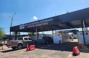 Medio argentino denuncia pedidos de coimas por parte de funcionarios paraguayos en frontera - Nacionales - ABC Color