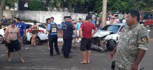  MÚLTIPLE COLISIÓN DEJÓ VARIOS HERIDOS EN ENCARNACIÓN  - Itapúa Noticias