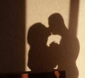 Pillados en plena acción en la vía pública: una pareja fue detenida en San Lorenzo