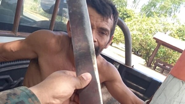 Atacó a su mamá con machetillo por negarse a darle plata