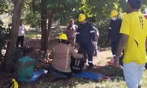 Mujer es rescatada tras caer a un pozo de 30 metros de profundidad en San Pedro – Prensa 5