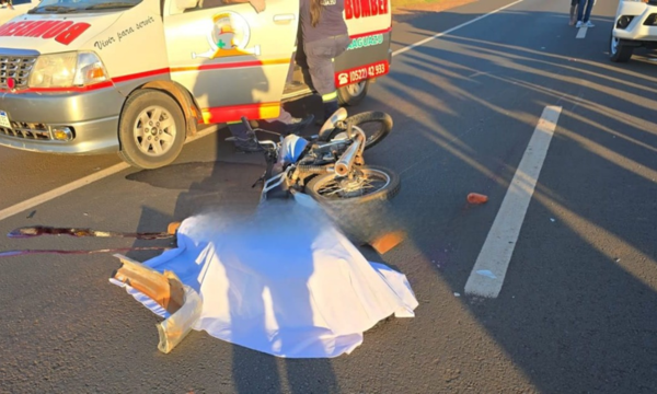 Motociclista pierde la vida tras roce con ambulancia que se dio a la fuga - OviedoPress