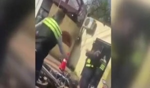 Agente de la PMT de Ñemby detenido por agredir a un trabajador de Motobolt - SNT