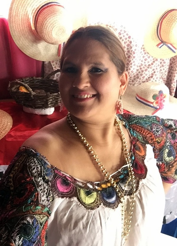 Malena Arzamendia: “Aquí en la Patagonia, mantenemos vivas nuestras raíces, cultivando la danza paraguaya” - .::Agencia IP::.