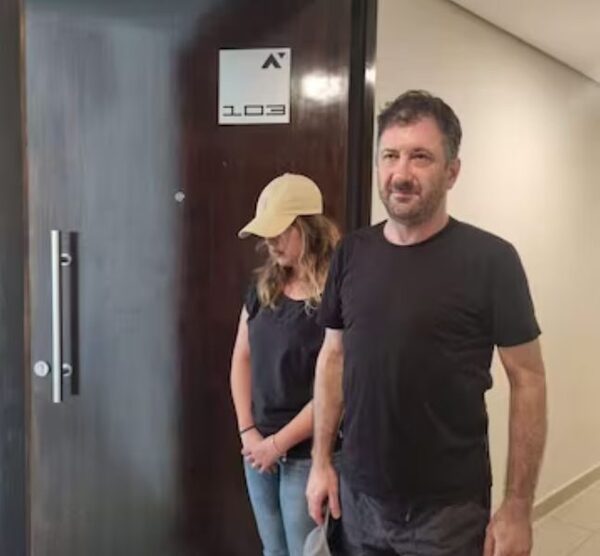 Ex senador y su secre oñemosê del departamento donde guardaban reclusión