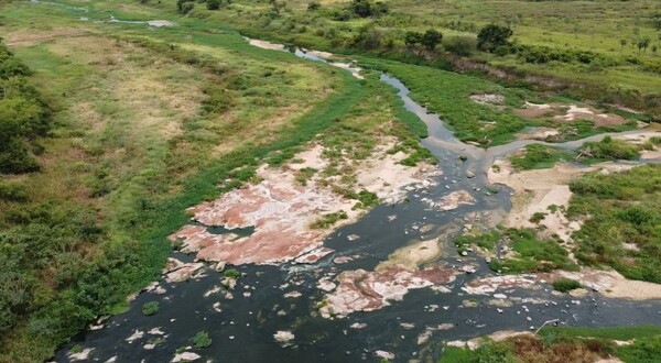 Limpeños, en emergencia, por la bajante del río Paraguay. Essap aplica plan de contingencia