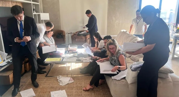 Fiscalía allana vivienda de ujier vinculada al caso “Mafia de los pagarés” - Noticiero Paraguay