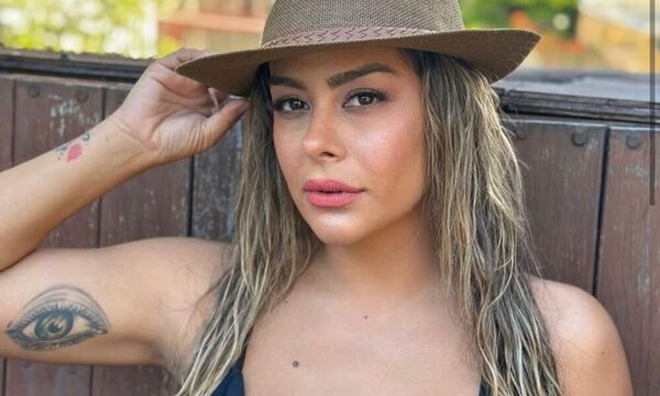 ¡Le cortaron el agua a Larissa!: “Me olvidé de pagar”