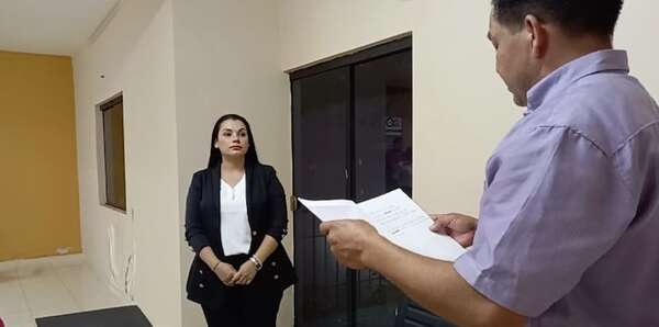 Asume suplente en reemplazo del concejal guaireño detenido por narcotráfico - Nacionales - ABC Color