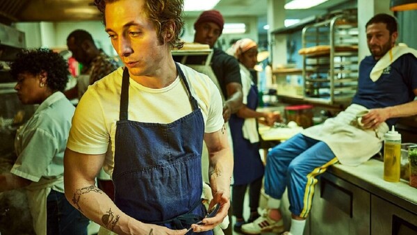 Jeremy Allen White, protagonizará el drama romántico Enigma Variations