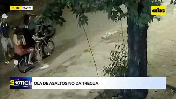 Video: Así fue como una pareja sufrió un intento de asalto en Itá - ABC Noticias - ABC Color