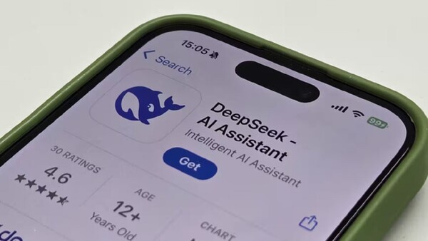 Trump cree que el éxito de DeepSeek es una llamada de atención para empresas de EEUU