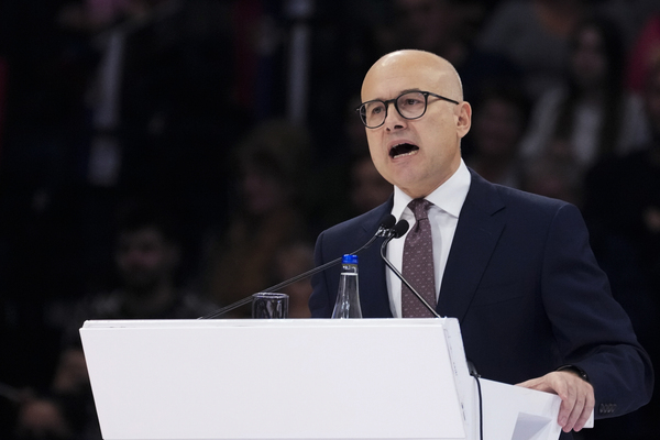 Primer ministro de Serbia renunció tras protestas de agricultores y estudiantes - 1000 Noticias