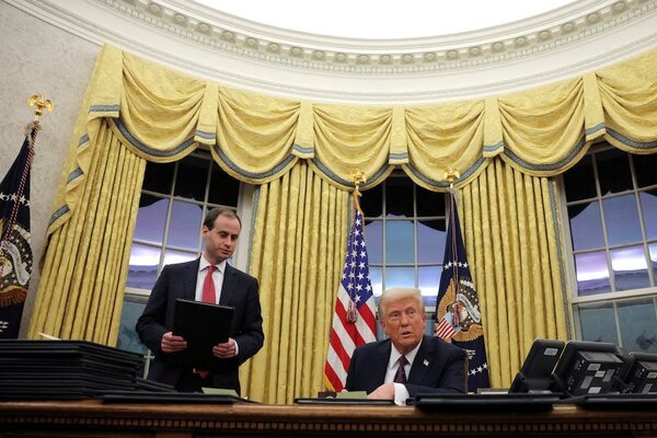 Trump suspendió ayuda de USD 630 millones de EE.UU al Perú - 1000 Noticias