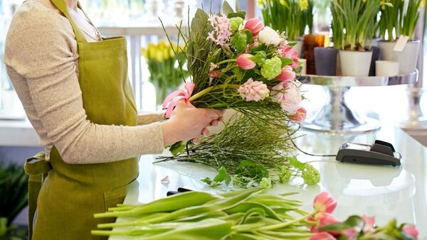 Arreglos Florales, el nuevo curso gratuito del SNPP y EXTRA