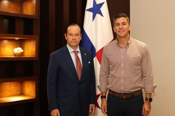 Santiago Peña inicia visita oficial en Panamá para atraer inversiones y fortalecer lazos bilaterales - El Trueno