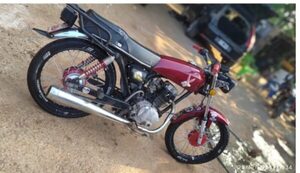 Karai viajó para vender su moto pero “comprador” lo probó y no volvió