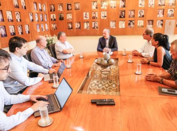 Gobierno y sector privado trabajan unidos contra la sequía