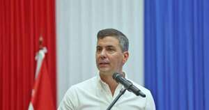 La Nación / Parlamentarios ratifican confianza en el esfuerzo y la honestidad de Peña