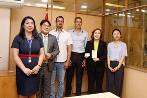 Firma coreana del sector salud proyecta abrir fábrica de dispositivos médicos en Paraguay
