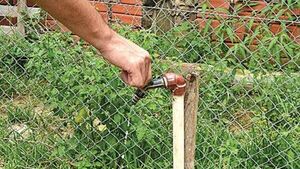 Essap depende del Mades para reabastecer a vecinos sin agua hace varios días en Limpio