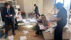 Mafia de los pagarés: Fiscalía analiza documentos incautados - Nacionales - ABC Color