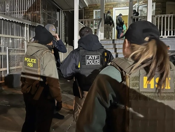 EE.UU. arresta a casi 1.200 inmigrantes en un día, un nuevo máximo - ADN Digital