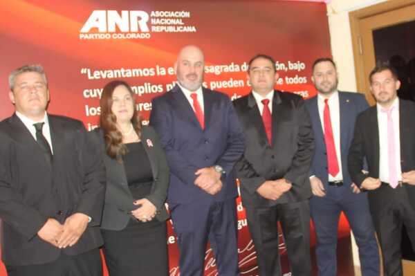 Convencionales colorados suman fuerzas en apoyo al presidente - ADN Digital