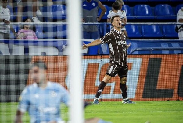 Versus / Vélez se hunde con otra derrota en el torneo Apertura argentino