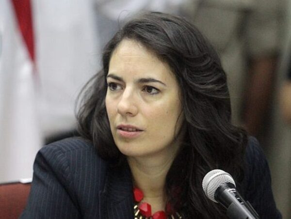 Ministra de Obras deberá explicar al Congreso sobre suba de tarifas en peajes · Radio Monumental 1080 AM