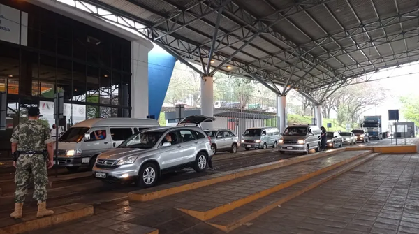 En dos meses, Paraguay registra casi 2.500.000 entradas y salidas del país