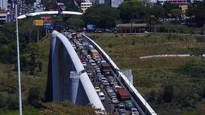 Migraciones muestra crecimiento en los ingresos y salidas del país
