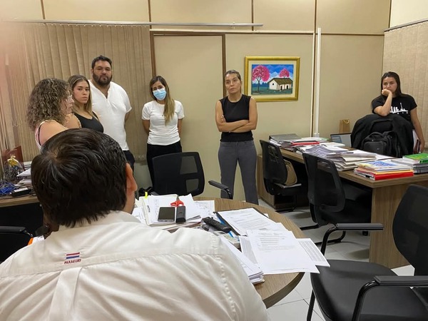 Médicos rurales movilizados y dejarán de trabajar si no cobran - Portal Digital Cáritas Universidad Católica