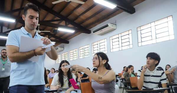 La Nación / Destacan la preparación de jóvenes para el examen de becas: más de 7.000 pasaron los exámenes