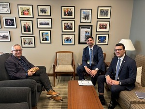 El desarrollo forestal de Paraguay atrae a inversionistas canadienses