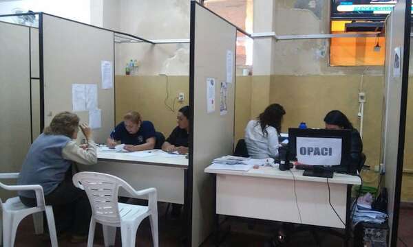 AUDIO: Opaci plantea suspender y modificar ley de habilitaciones vehiculares - A La Gran 7-30 - ABC Color