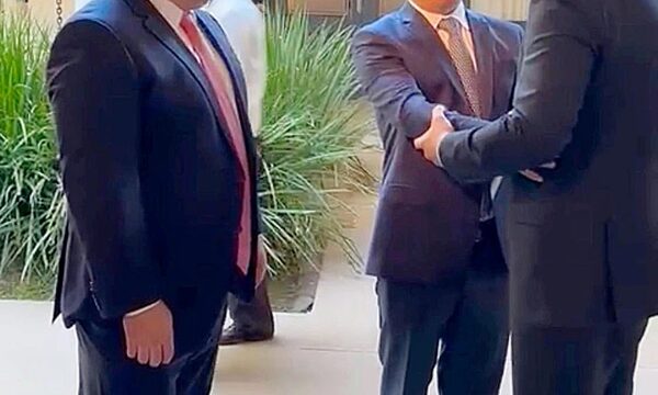 Cuestionado empresario chino accede a privilegios exclusivos mediante tráfico de influencias de allegado de Pedro Alliana