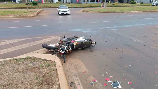 Accidente de tránsito en la entrada al estadio Villa Alegre deja un motociclista herido