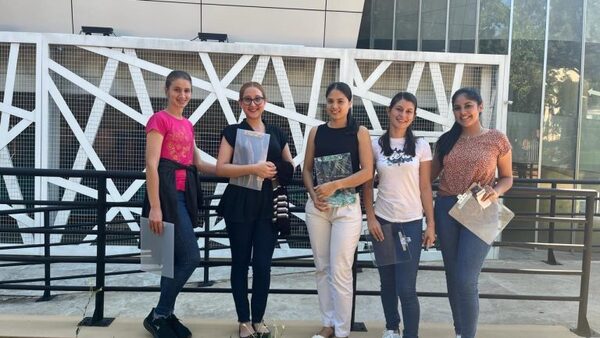 Incrementan las plazas para formación de médicos especialistas y cubrir brechas críticas