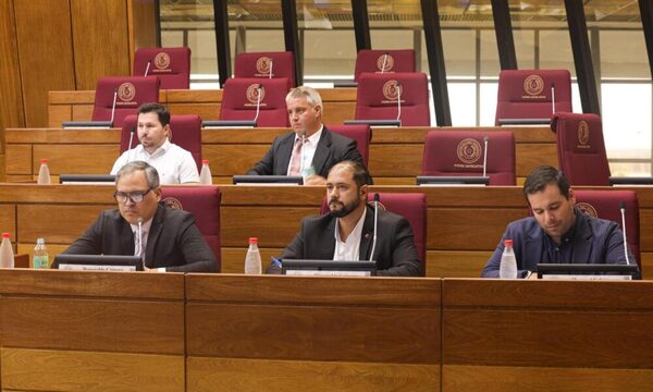 Ministra de Obras no se presentó ante la Comisión Permanente para abordar tema peaje