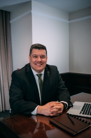 Fernando Macedo: “En 2025 el sector hotelero evolucionará hacia un modelo más personalizado y sostenible” | Análisis Macro | 5Días