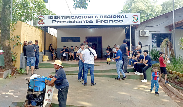 Identificaciones de Franco recibe mucha gente y necesita agilizar más la atención - La Clave