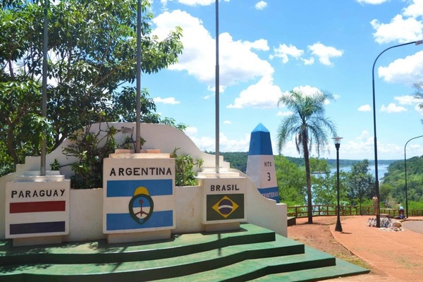 Argentina refuerza controles en la Triple Frontera con 300 agentes - ADN Digital