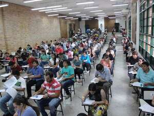 Conarem incrementa plazas para médicos especialistas ¿Cuándo se inicia el periodo de postulación? - Nacionales - ABC Color
