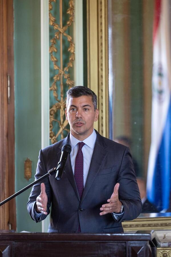 Diputado cuestiona “falta de liderazgo” de Peña - Portal Digital Cáritas Universidad Católica