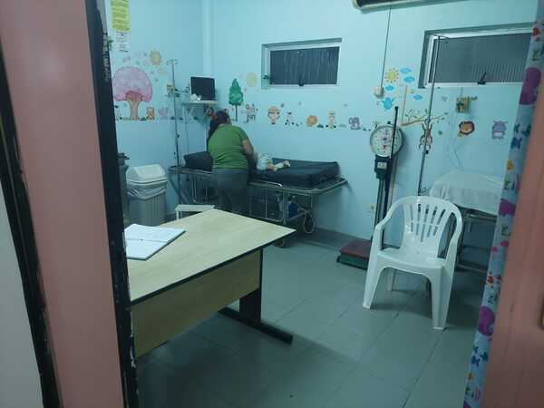 Agentes del Grupo Lince salvan la vida de un bebé en Ciudad del Este - trece