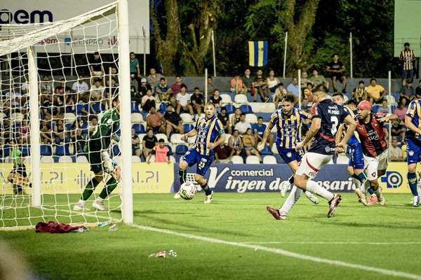 Agónico empate de Luqueño ante Cerro •
