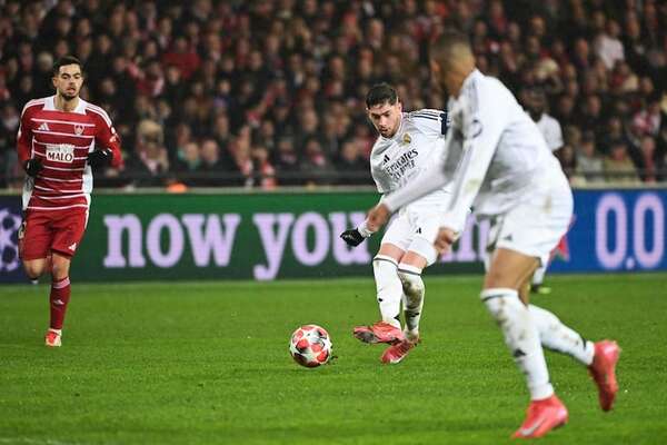 El Real Madrid golea pero cumple penitencia - Fútbol Internacional - ABC Color