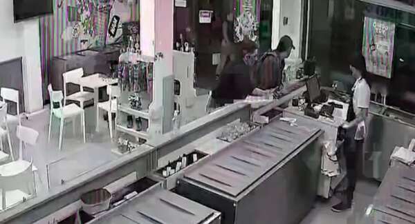 Nueva forma de estafa en Argentina: cambian “pos” de pago para robar dinero - Mundo - ABC Color
