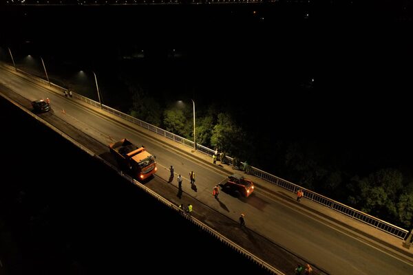 Obras de regularización asfáltica en el puente Remanso avanzan con pruebas para mejora de la transitabilidad